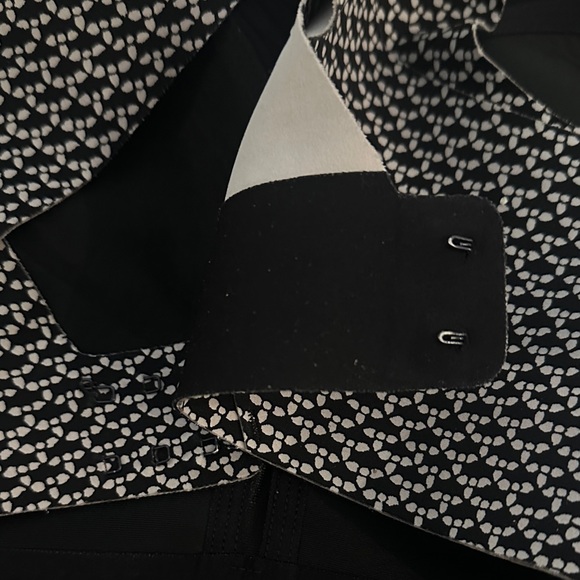 Lululemon Enlite sports bra 36DD - Picture 4 of 4